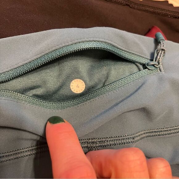 Lululemon Tight Stuff Tight II 25"
Deep Cove - Picture 14 of 14
